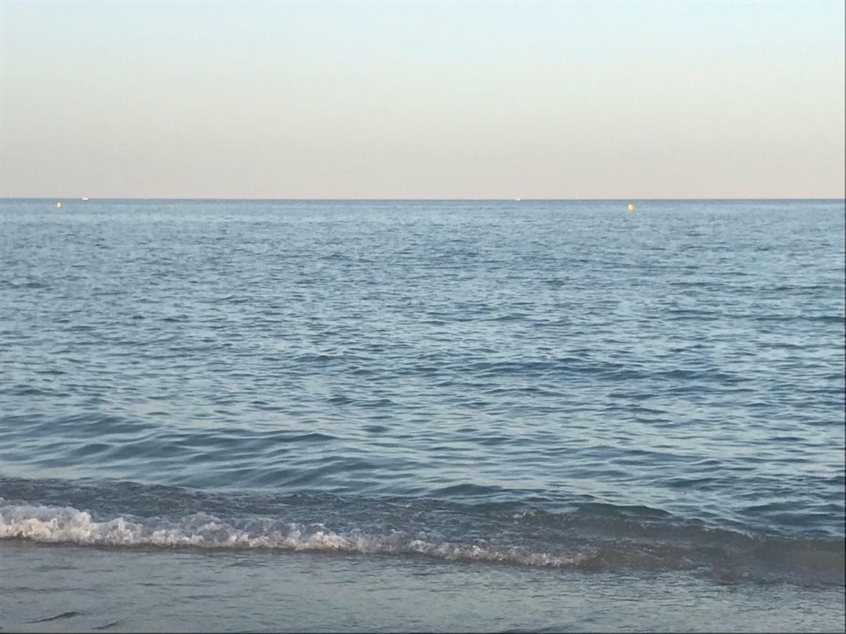 Primerísima línea de playa Vera Exterior foto